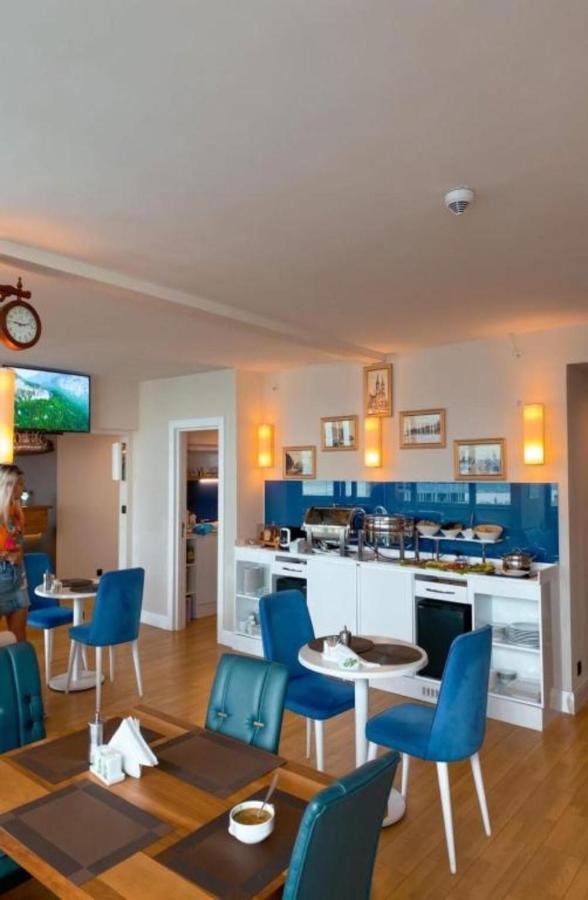 Seaside Resort In New Orbi Twins Batumi Exterior foto