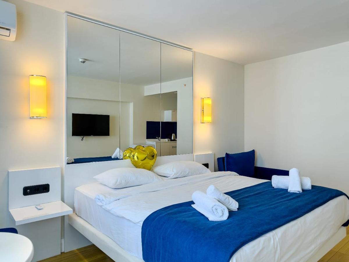 Seaside Resort In New Orbi Twins Batumi Exterior foto